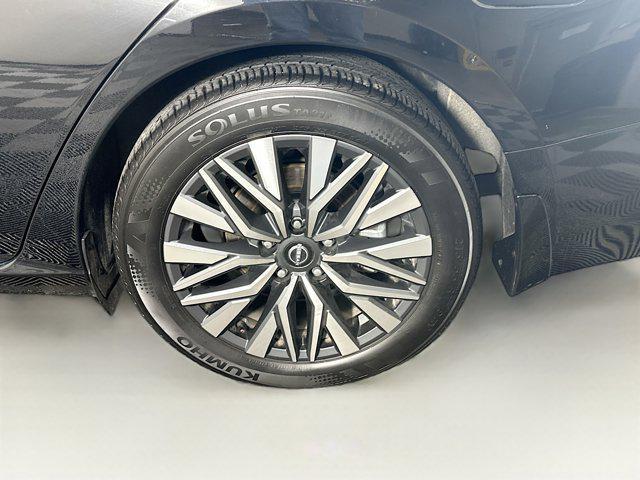 used 2024 Nissan Altima car, priced at $18,997