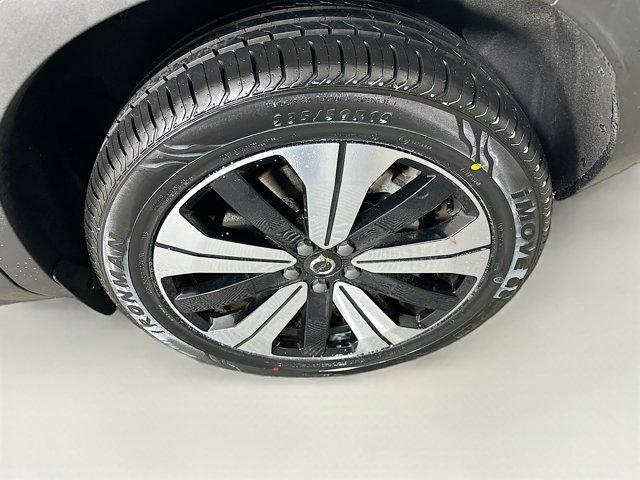 used 2023 Volvo C40 Recharge Pure Electric car, priced at $21,497