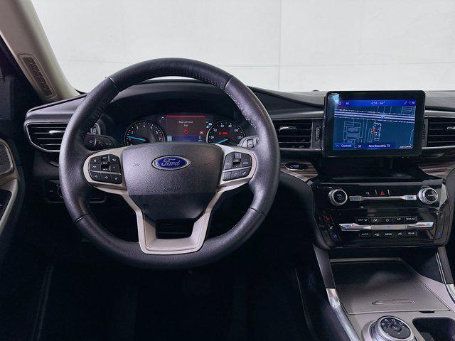 used 2024 Ford Explorer car, priced at $26,997