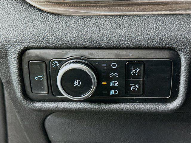 used 2024 Ford Explorer car, priced at $26,997