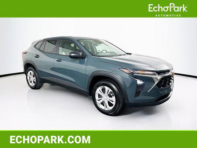 used 2025 Chevrolet Trax car, priced at $19,687