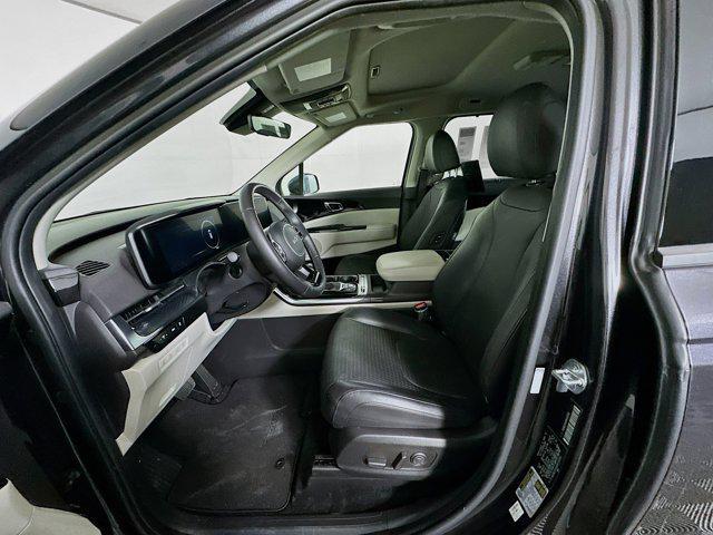 used 2024 Kia Carnival car, priced at $37,996