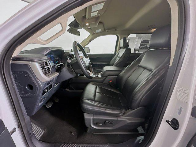 used 2024 Ford Expedition car, priced at $39,997