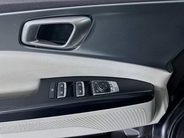 used 2024 Kia Carnival car, priced at $28,997