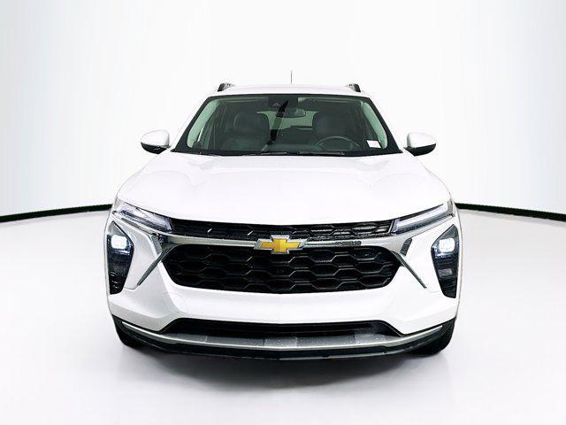 used 2025 Chevrolet Trax car, priced at $19,496