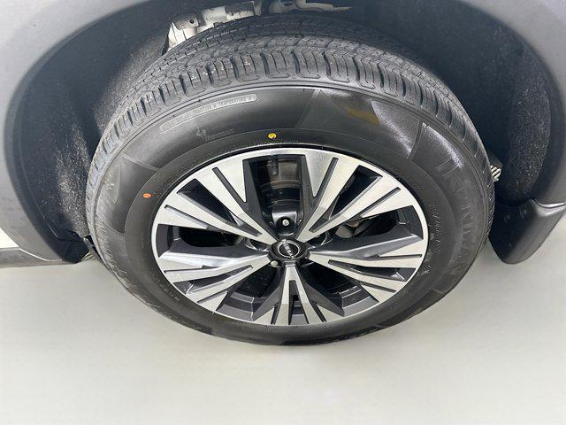 used 2023 Nissan Rogue car, priced at $18,487