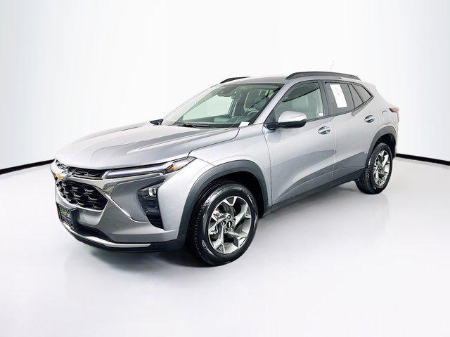 used 2025 Chevrolet Trax car, priced at $19,497