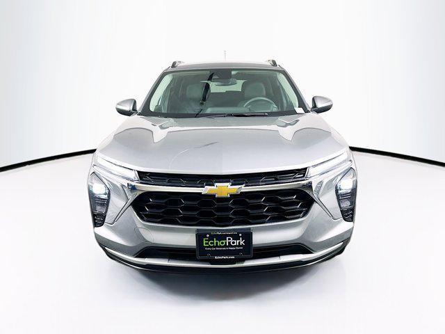used 2025 Chevrolet Trax car, priced at $19,497
