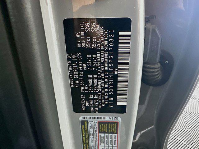 used 2023 Kia Sorento car, priced at $25,897