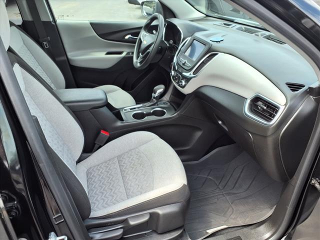 2022 Black Chevrolet Equinox