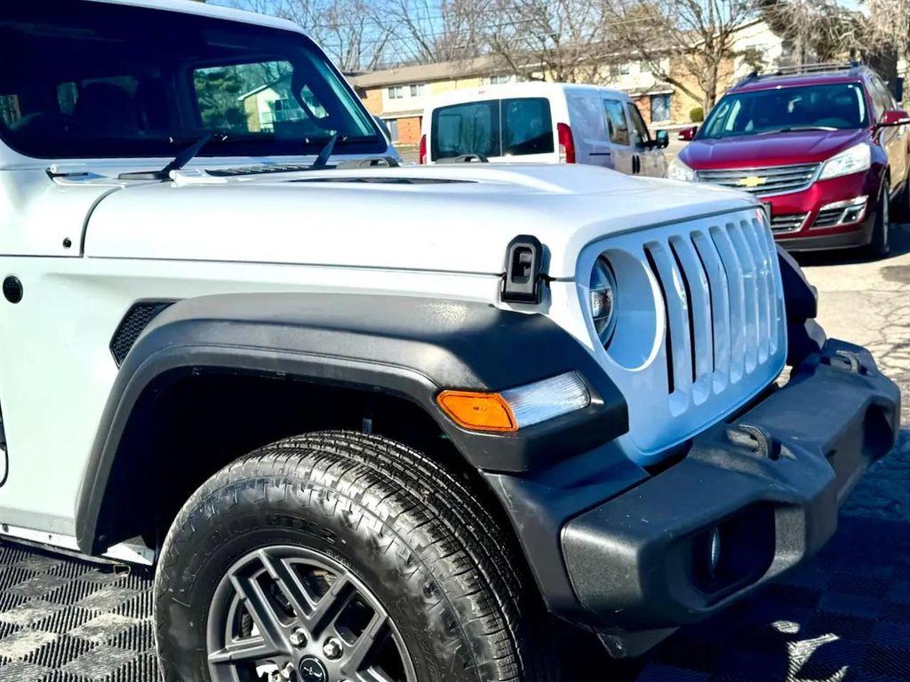 used 2025 Jeep Wrangler car, priced at $34,991