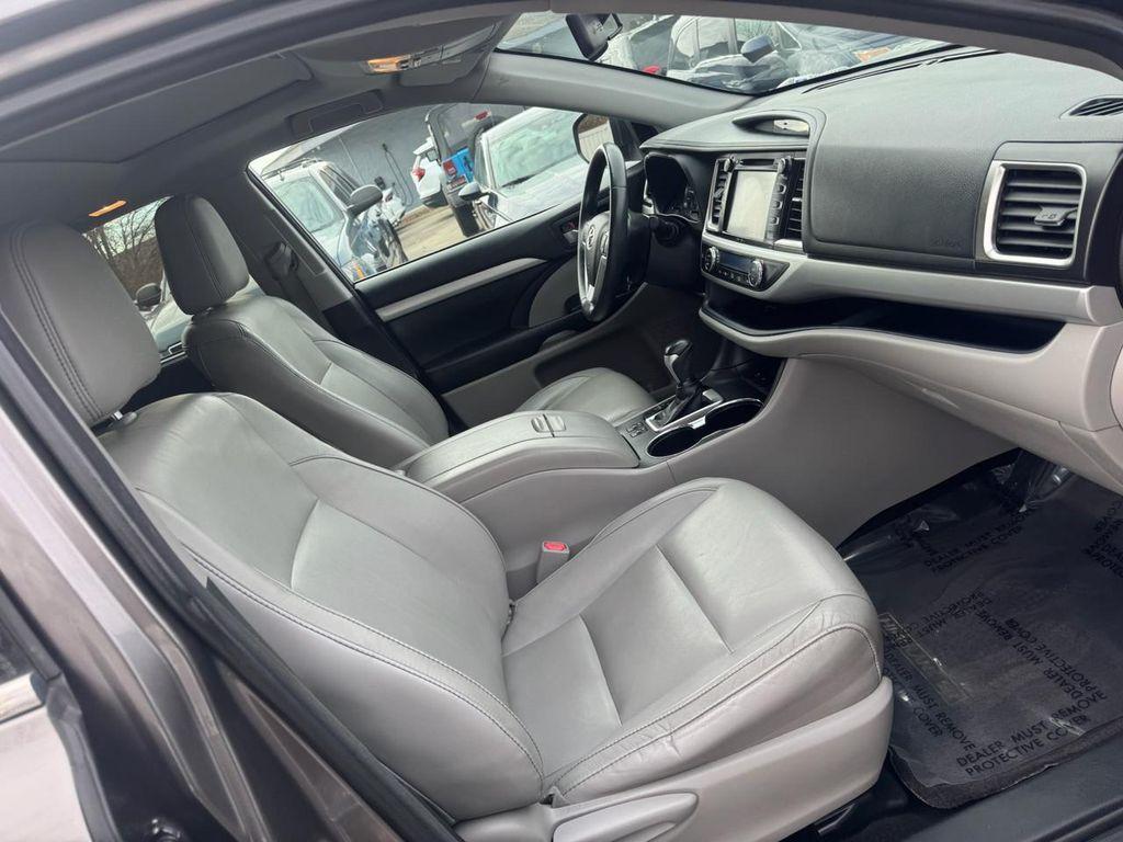 used 2015 Toyota Highlander car, priced at $16,491