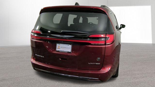 used 2023 Chrysler Pacifica car, priced at $30,927