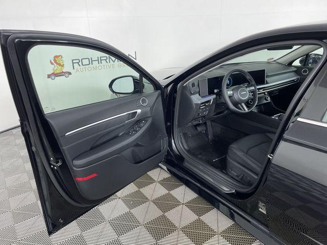 new 2026 Hyundai Sonata Hybrid car, priced at $36,484