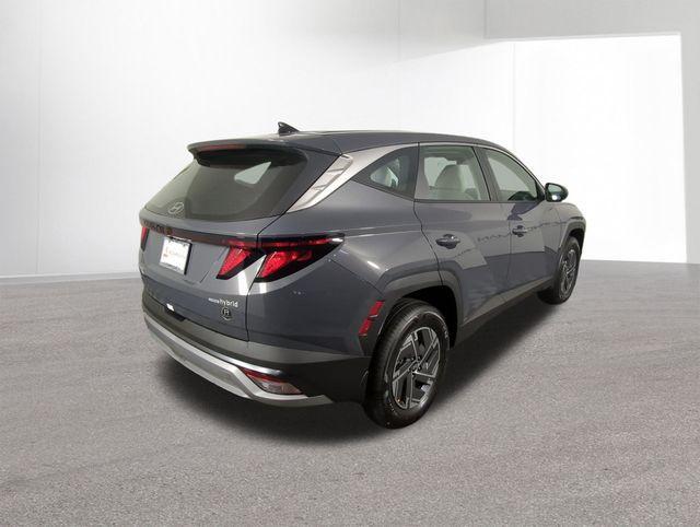 new 2026 Hyundai TUCSON Hybrid car, priced at $30,000