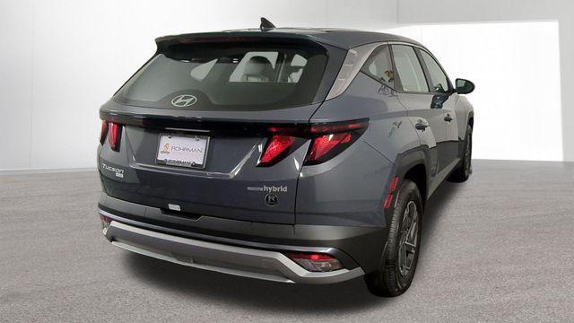 new 2026 Hyundai TUCSON Hybrid car, priced at $30,000