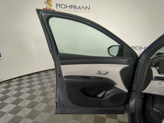 new 2026 Hyundai TUCSON Hybrid car, priced at $30,000