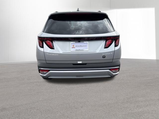 new 2026 Hyundai TUCSON Hybrid car, priced at $31,291