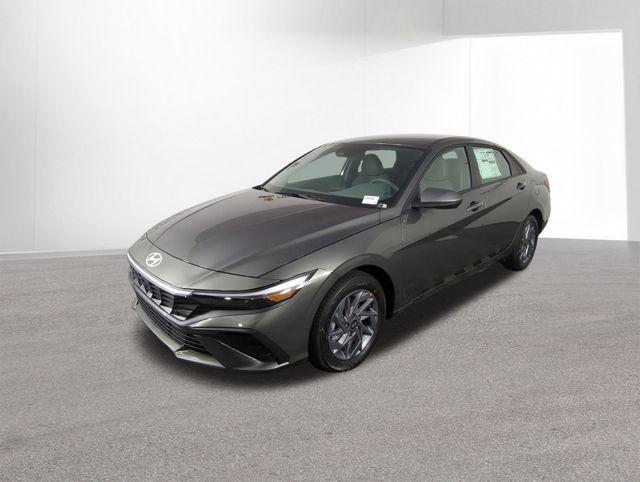new 2026 Hyundai ELANTRA HEV car, priced at $24,211