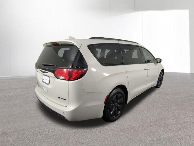 used 2020 Chrysler Pacifica Hybrid car, priced at $19,999