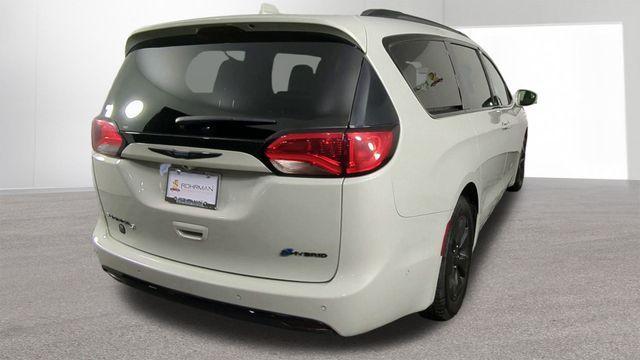 used 2020 Chrysler Pacifica Hybrid car, priced at $19,999