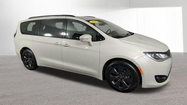 used 2020 Chrysler Pacifica Hybrid car, priced at $19,999