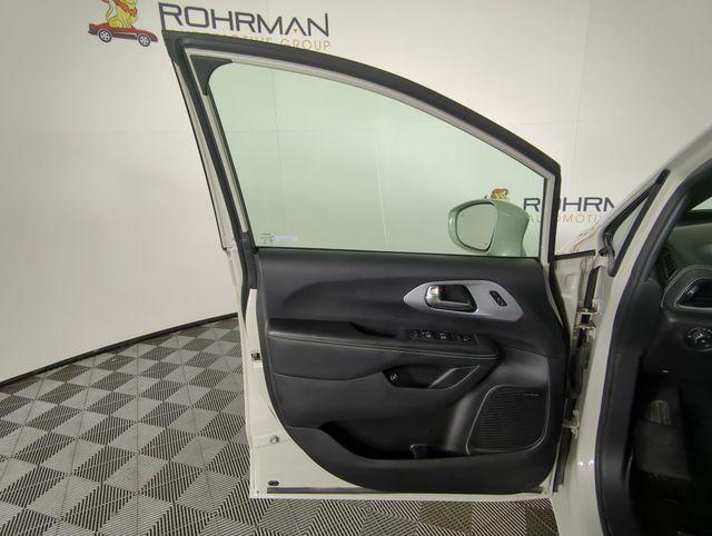 used 2020 Chrysler Pacifica Hybrid car, priced at $19,999