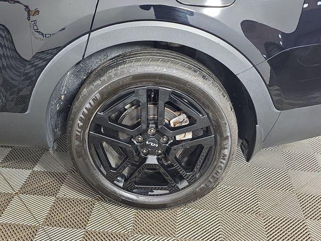 used 2024 Kia Telluride car, priced at $40,384
