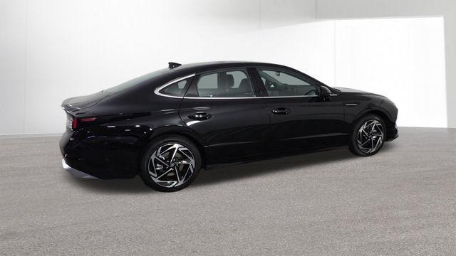 new 2026 Hyundai Sonata car, priced at $26,133