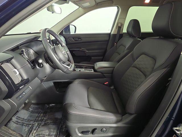 used 2024 Nissan Pathfinder car, priced at $25,679