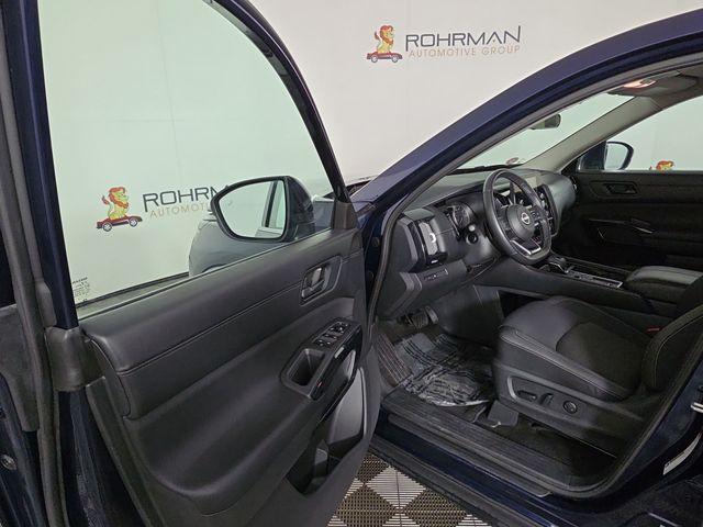 used 2024 Nissan Pathfinder car, priced at $25,679