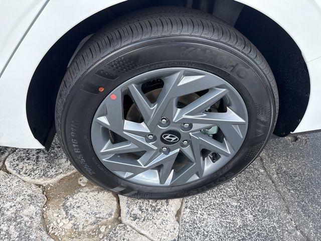 new 2026 Hyundai ELANTRA HEV car, priced at $24,068