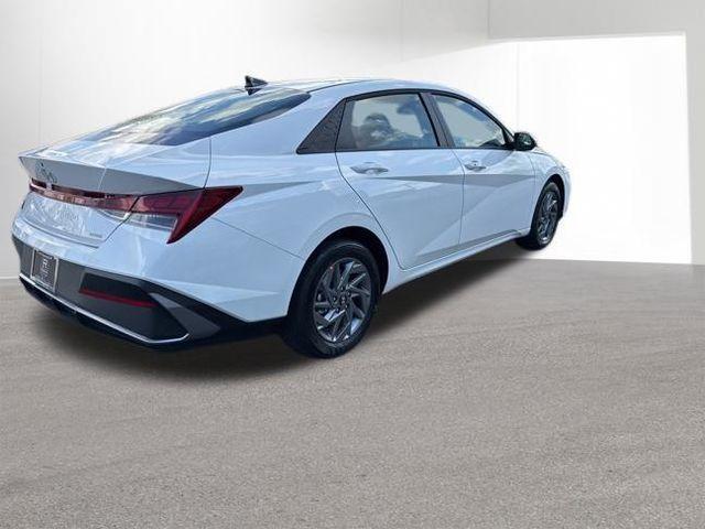 new 2026 Hyundai ELANTRA HEV car, priced at $24,068