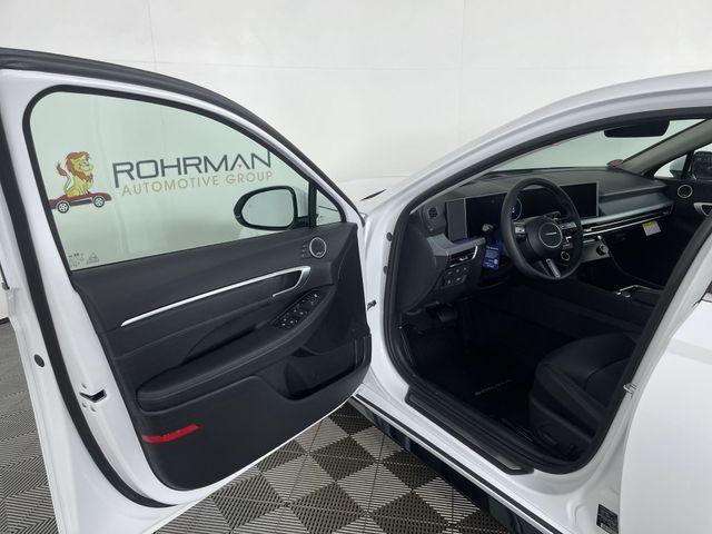 new 2026 Hyundai Sonata Hybrid car, priced at $36,843