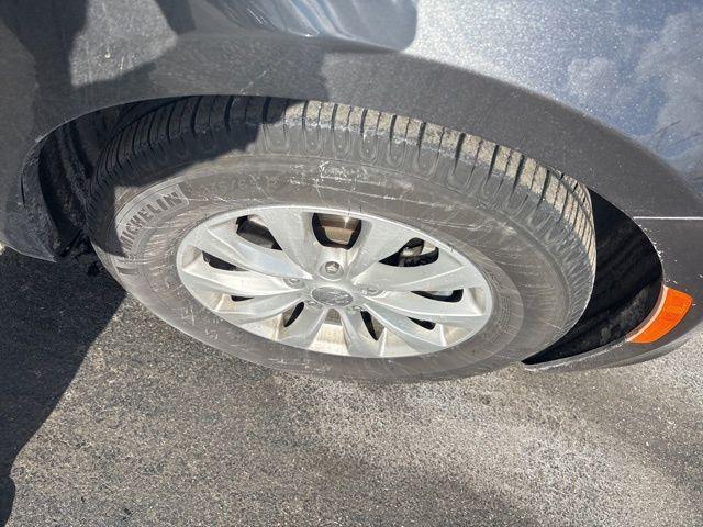 used 2017 Chrysler Pacifica car, priced at $9,495