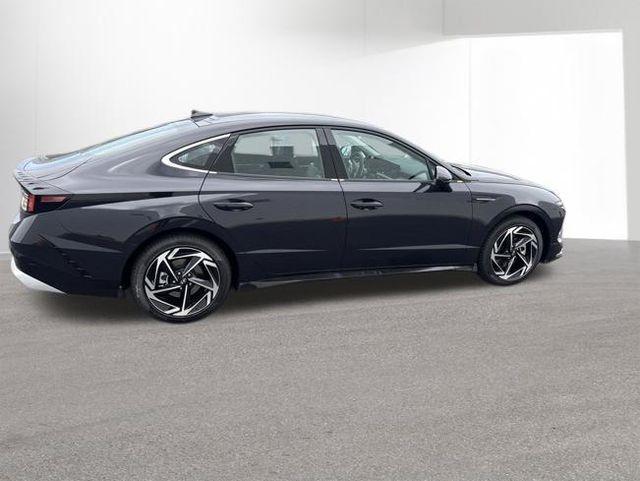 new 2026 Hyundai Sonata car, priced at $27,733