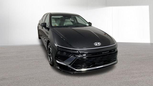 new 2026 Hyundai Sonata car, priced at $28,500