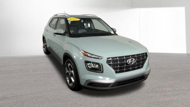 used 2025 Hyundai Venue car, priced at $20,064