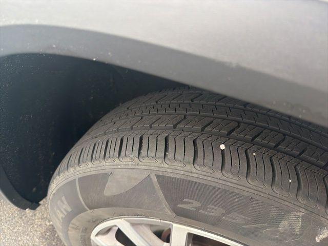 used 2021 GMC Acadia car, priced at $19,982