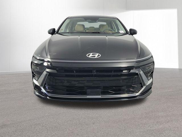 used 2025 Hyundai Sonata Hybrid car, priced at $36,000