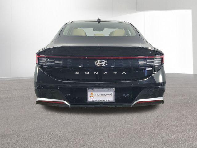 used 2025 Hyundai Sonata Hybrid car, priced at $36,000