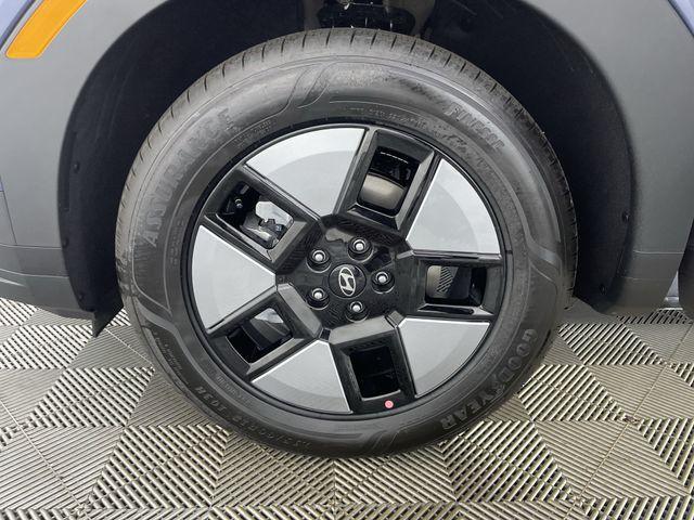 new 2026 Hyundai SANTA FE HEV car, priced at $37,642