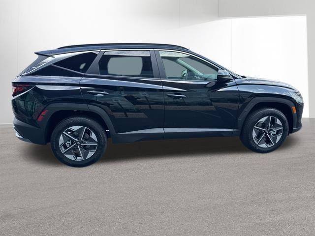 new 2026 Hyundai Tucson car, priced at $29,478