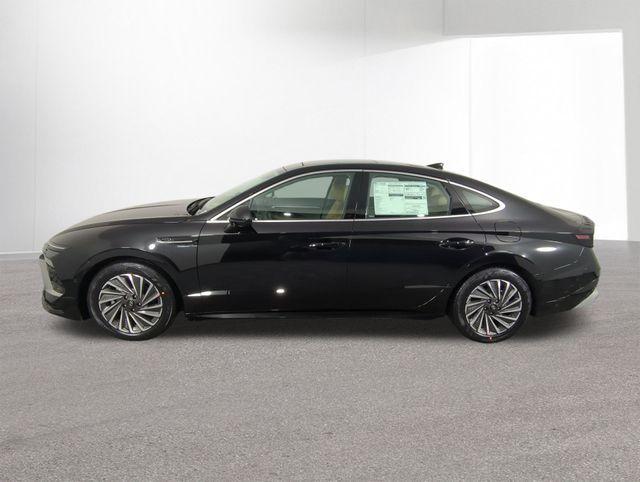 new 2026 Hyundai Sonata Hybrid car, priced at $37,216