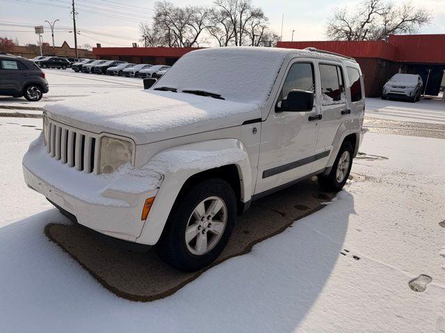 used 2009 Jeep Liberty car, priced at $2,995