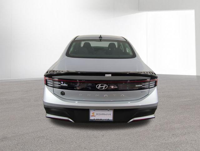 new 2026 Hyundai Sonata Hybrid car, priced at $27,638
