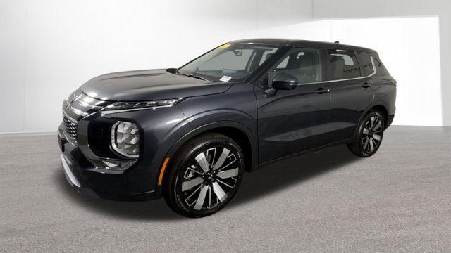 used 2025 Mitsubishi Outlander car, priced at $23,648