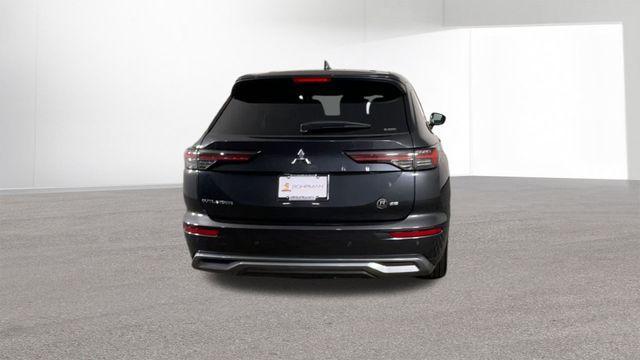 used 2025 Mitsubishi Outlander car, priced at $23,648