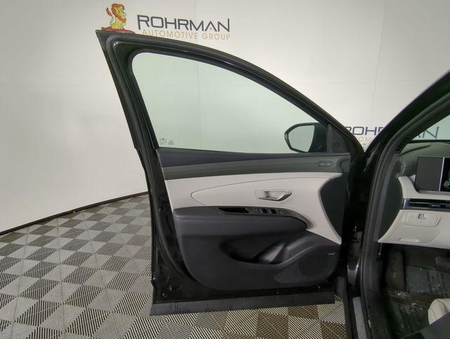 new 2026 Hyundai TUCSON Hybrid car, priced at $40,352