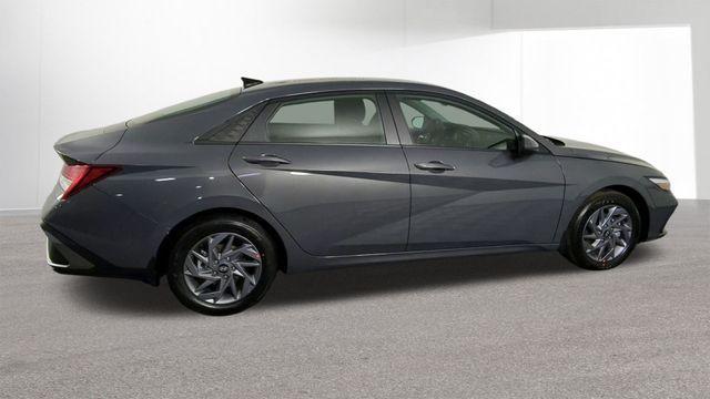 new 2026 Hyundai ELANTRA HEV car, priced at $24,789